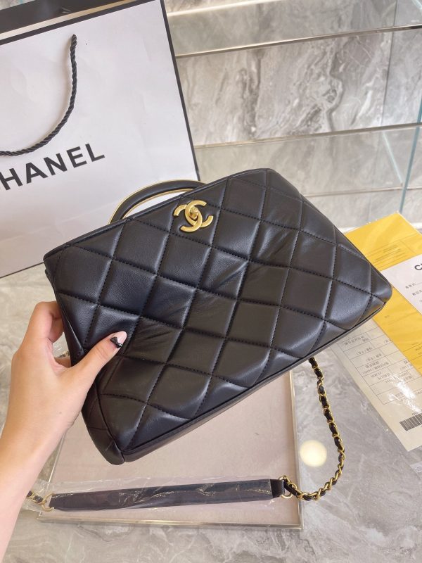 Chanel Bags   273 For Sale